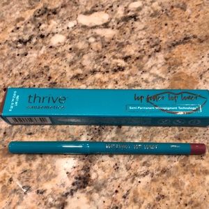 Thrive Causemetics Long-Wearing+Plumping Lip Liner